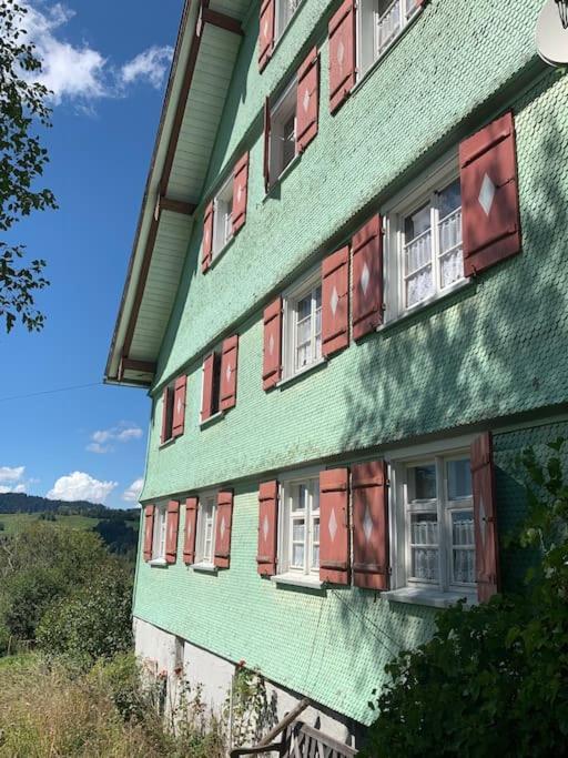 Allgaeu Cottage - Traumhafter Blick In Die Schweizer Berge Weiler Simmerberg Bagian luar foto