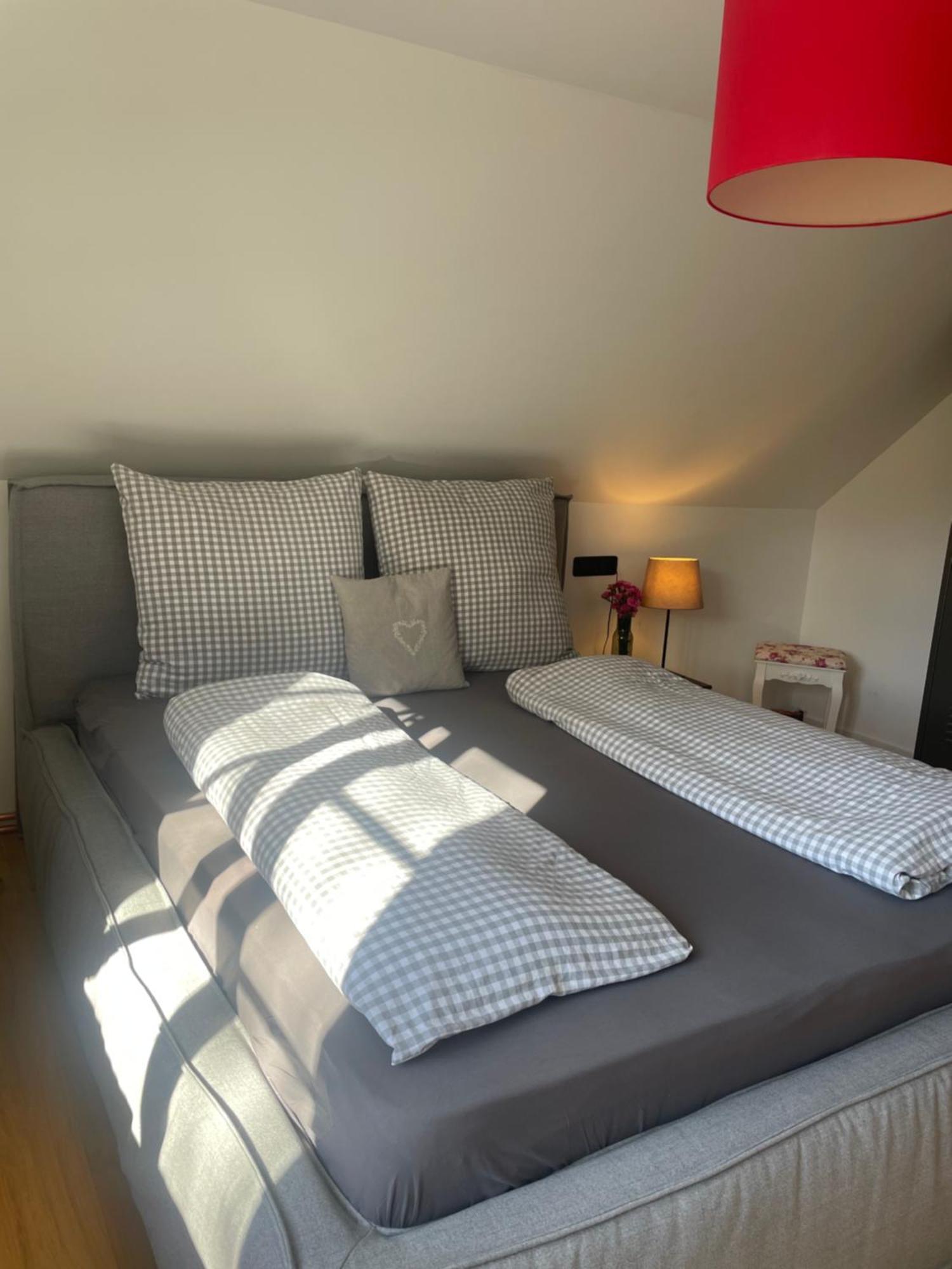 Allgaeu Cottage - Traumhafter Blick In Die Schweizer Berge Weiler Simmerberg Bagian luar foto